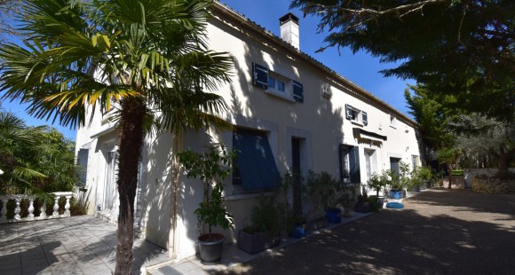  Property for Sale - House - l-isle-d-espagnac  